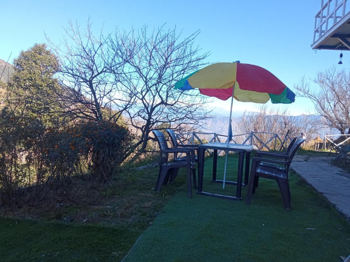 In Apple Estate Kanatal - Himalayan View Resort With Courteous Staff Екстер'єр фото